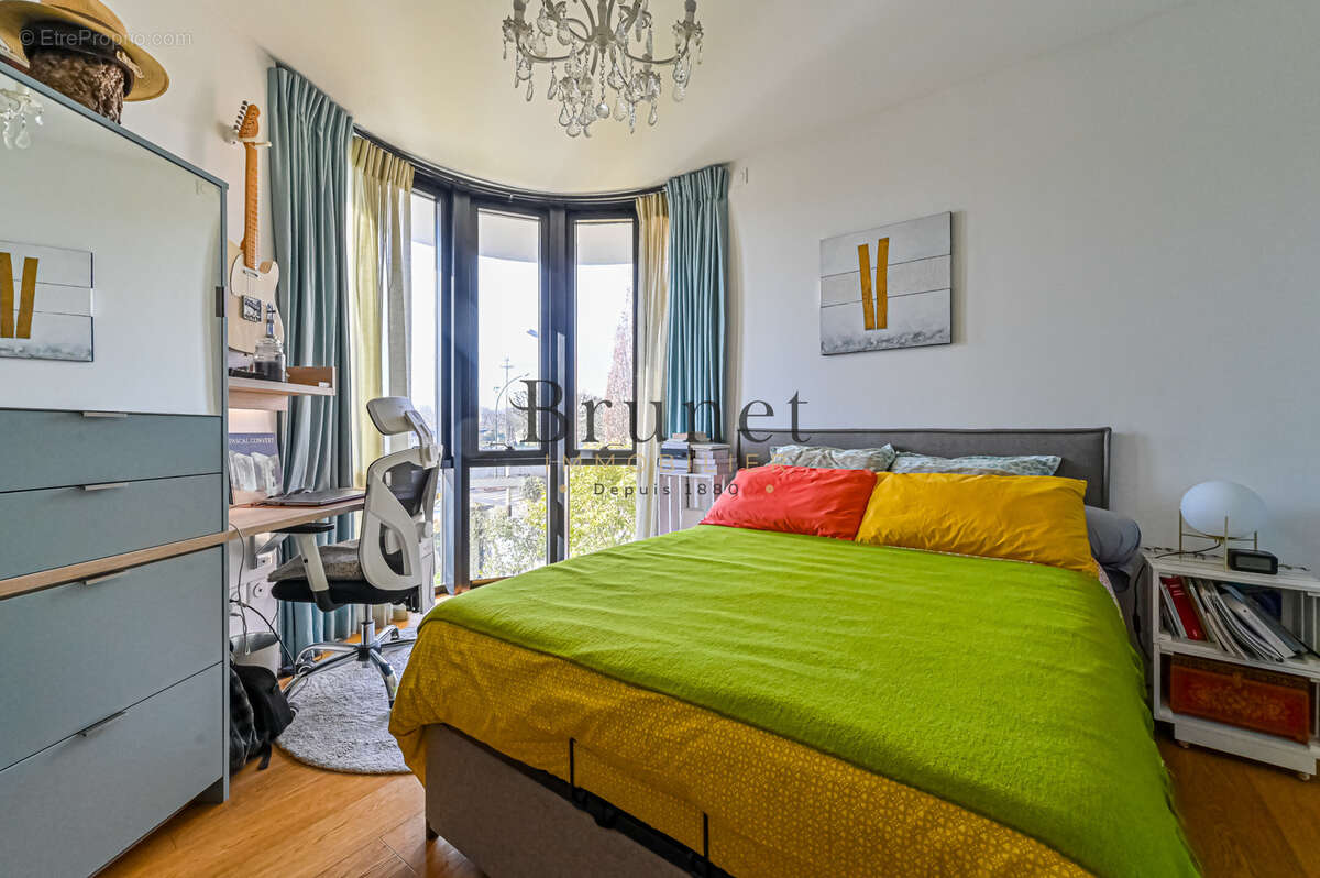 Appartement à SAINT-MAUR-DES-FOSSES