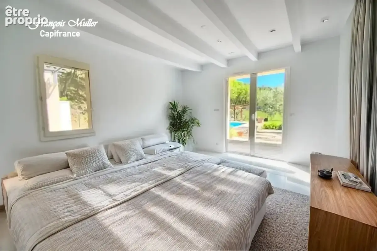 Splendide Propriété de 325 m2 à proximité de Pierrevert, 8800 m2 de terrain - photo 8
