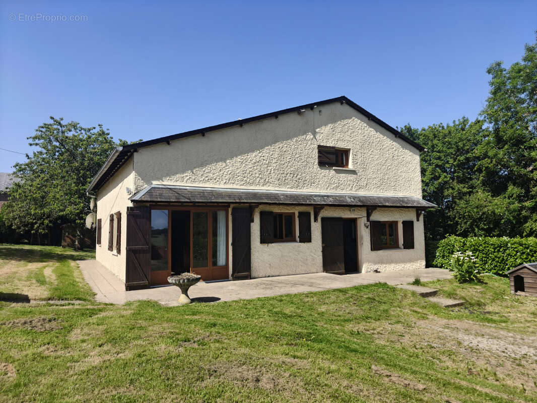 Maison à VIMOUTIERS