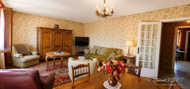Appartement T4 de 105,79 m² – Avec garage et cave - photo 8
