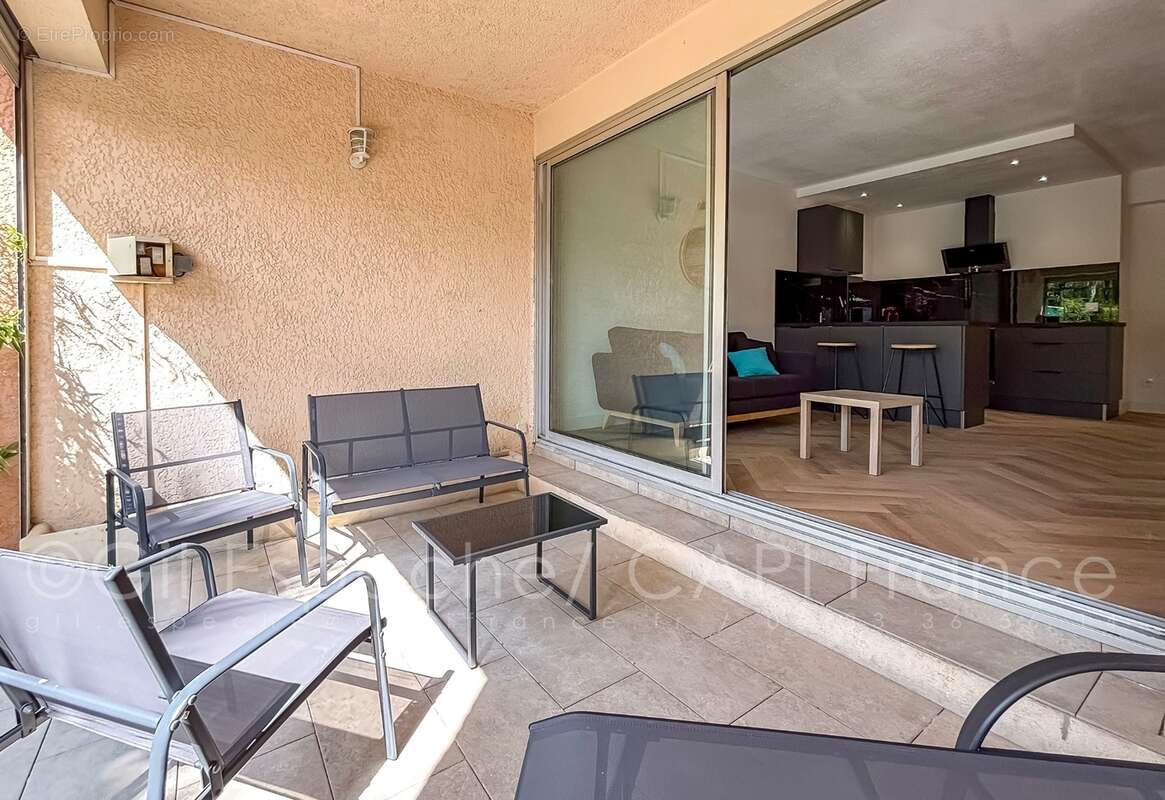 4 pièces et une adresse discrète au cœur d’un parc - photo 5