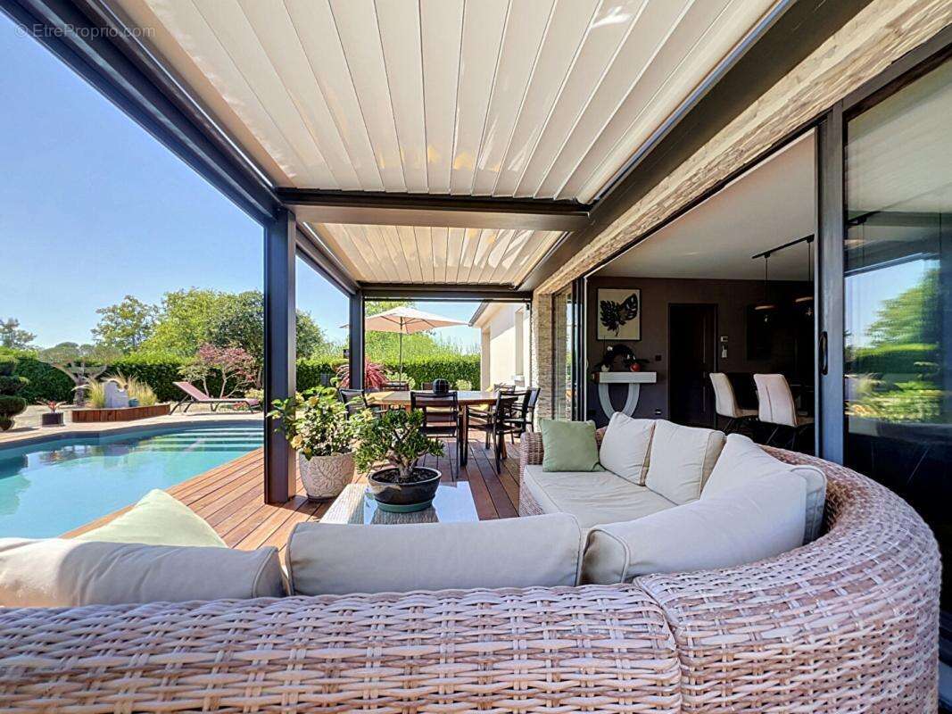 Villa avec piscine Champdotre 7 pièces 165 m2 - photo 3