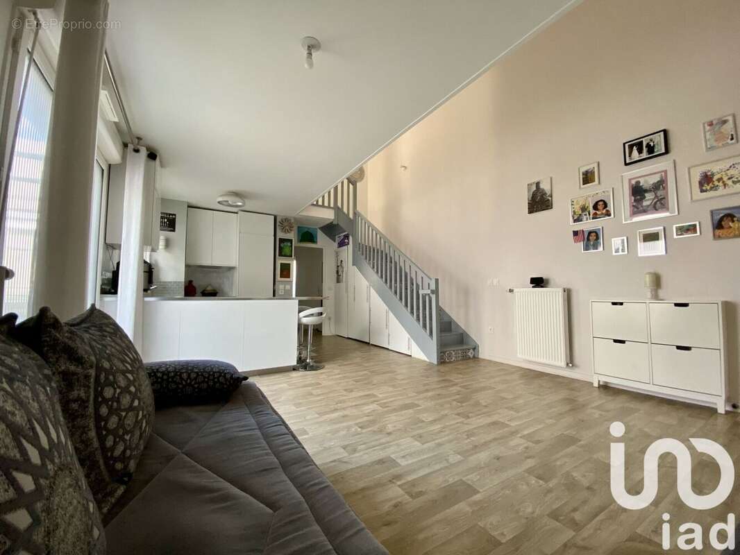 Photo 6 - Appartement à STAINS