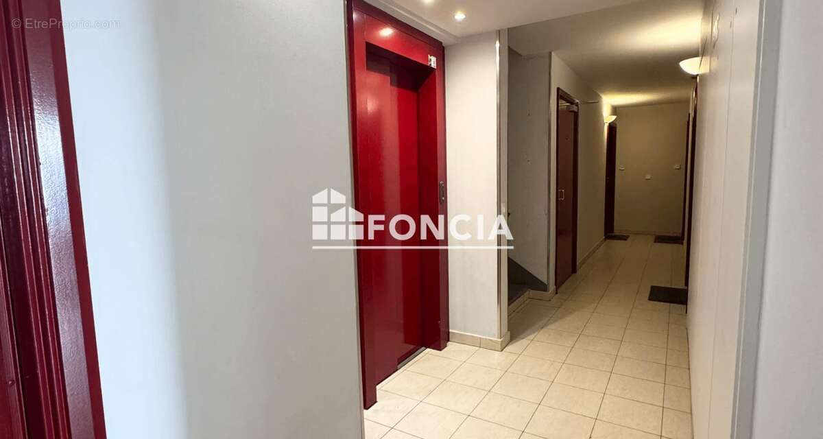 Appartement à MORANGIS