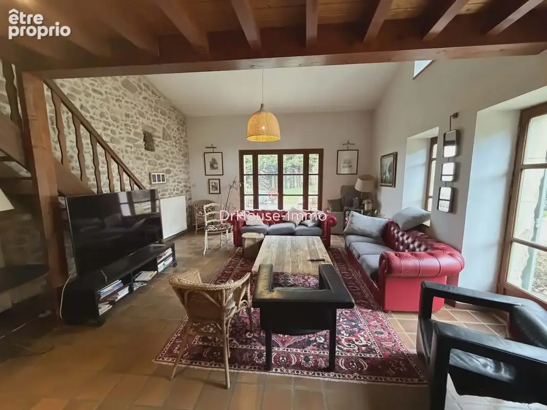 Maison 14 pièces 410 m² à vendre à La Baume-Cornillane (26120) - photo 17