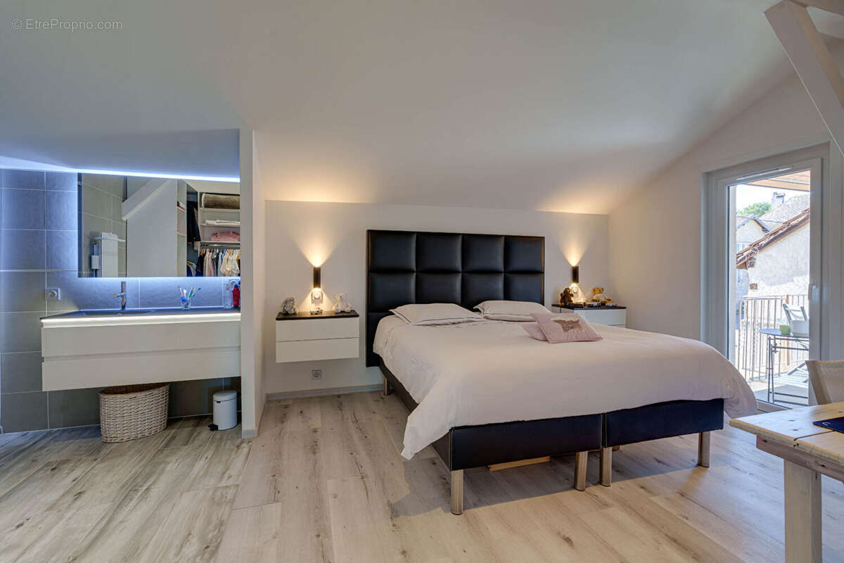 Appartement Publier 3 pièces 89.37 m² - photo 12