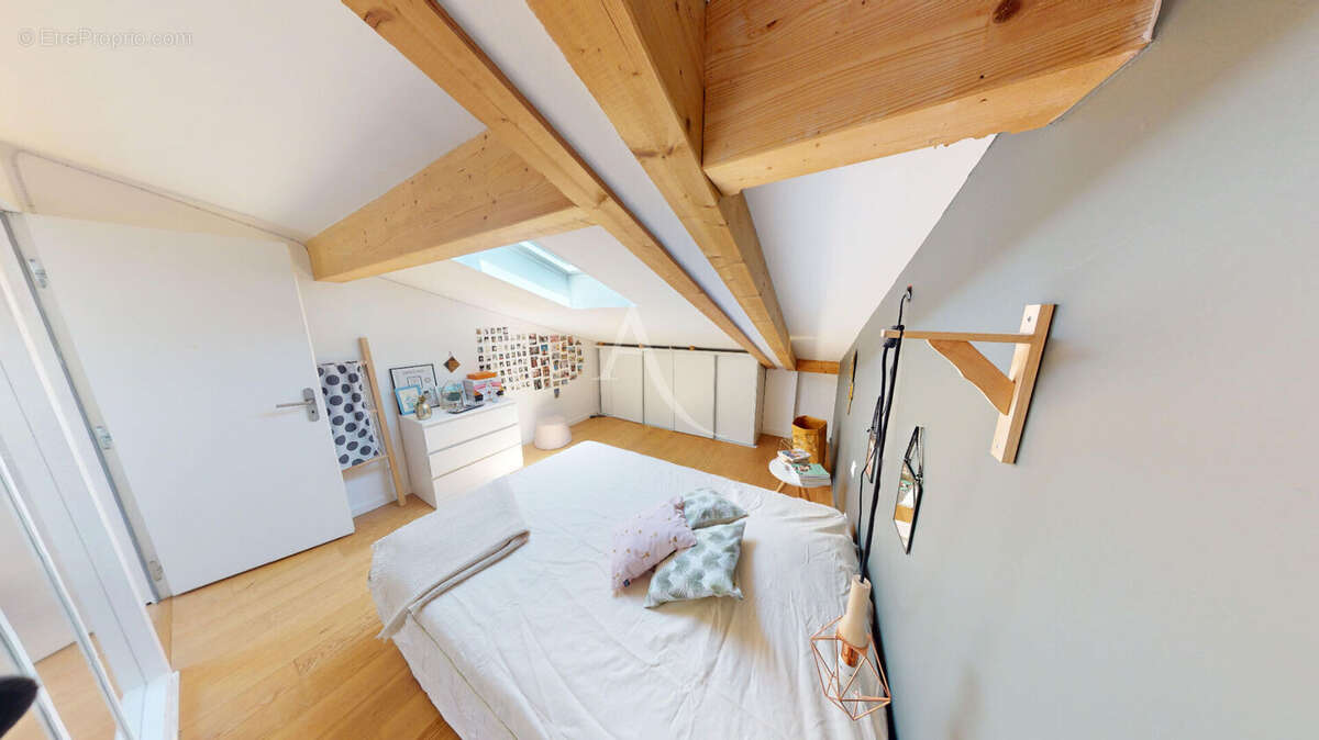 Maison 8 pièces de 200m² - photo 4