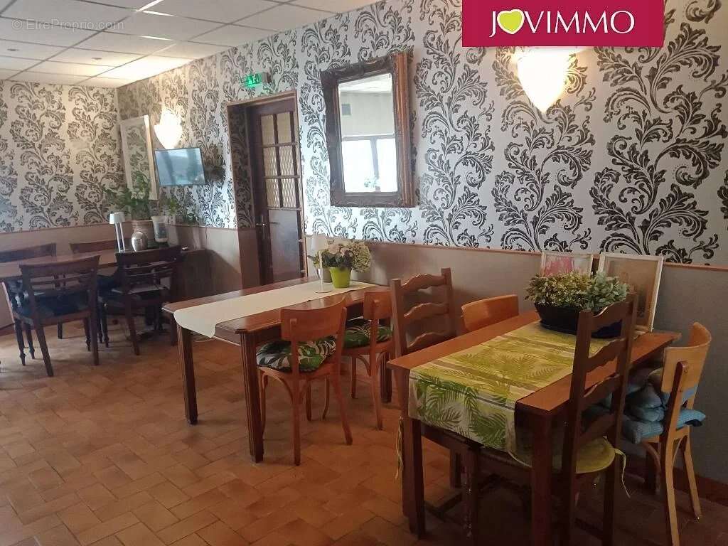 Commerce à LALIZOLLE