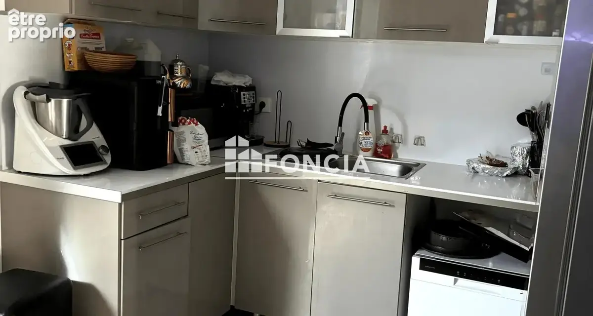 En centre ville Appartement deux pièces - photo 5