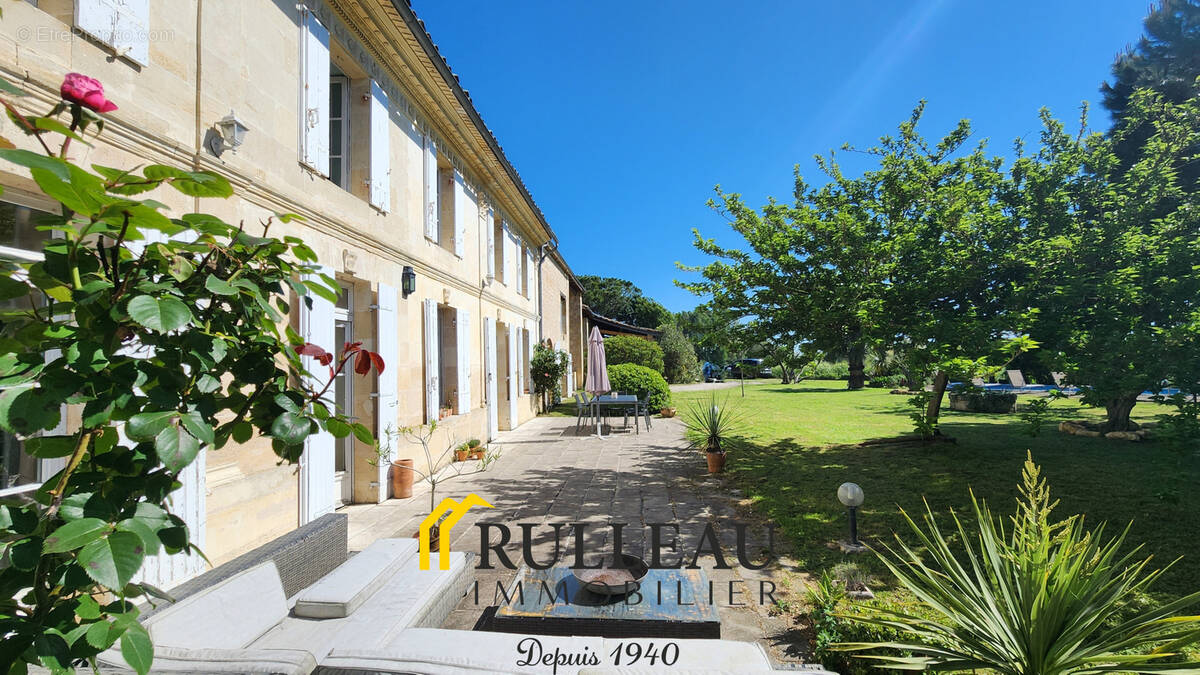 Maison à PUGNAC