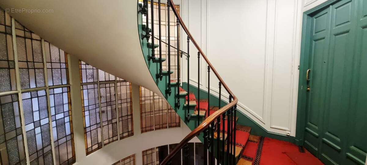 Appartement à PARIS-11E