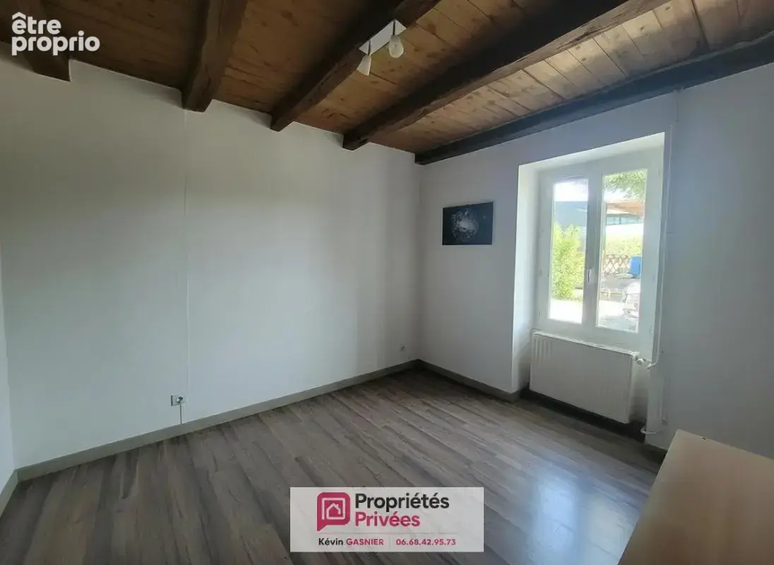 DIGNAC (16410) : Maison en pierre de 76m2 avec grange et atelier - photo 5