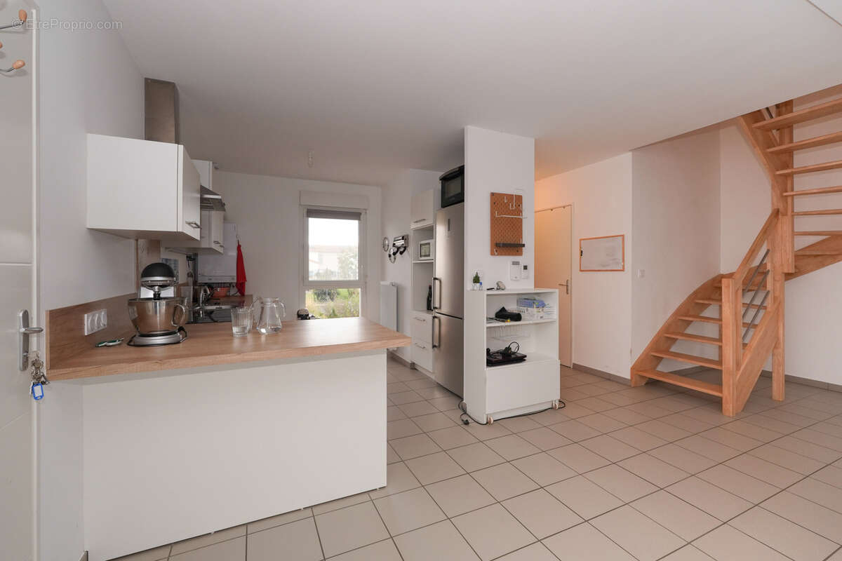 Maison à PONT-DU-CHATEAU