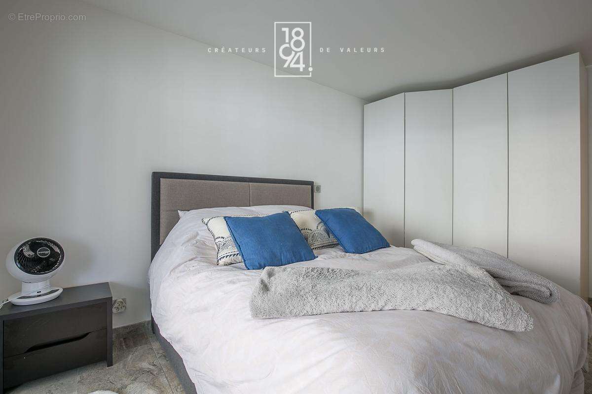 Appartement à MARSEILLE-8E