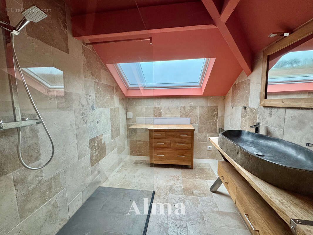 Maison à VILLEBRUMIER