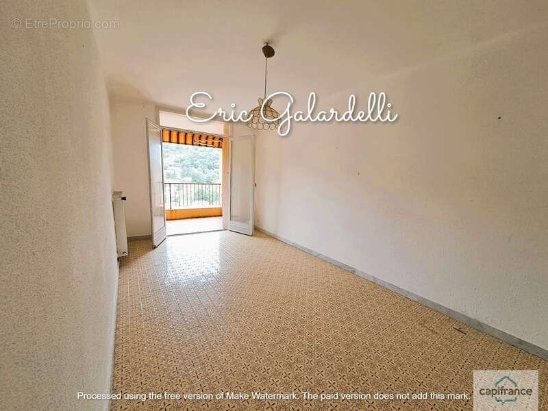 À vendre idéal investisseur ou premier achat : Appartement T3 à rénover à Sartène, Corse du Sud - photo 13