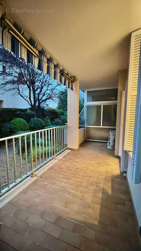 Appartement à ROQUEBRUNE-CAP-MARTIN