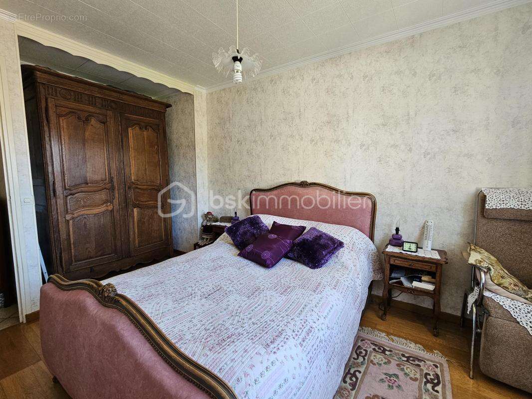 Maison à FAREMOUTIERS