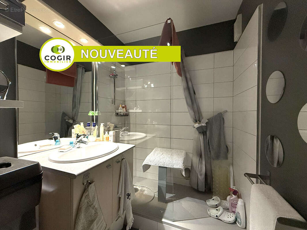 Appartement à LE RHEU