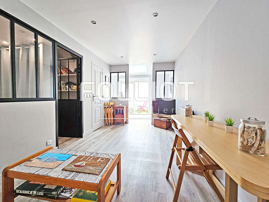 Appartement à SAINT-AUBIN-SUR-MER