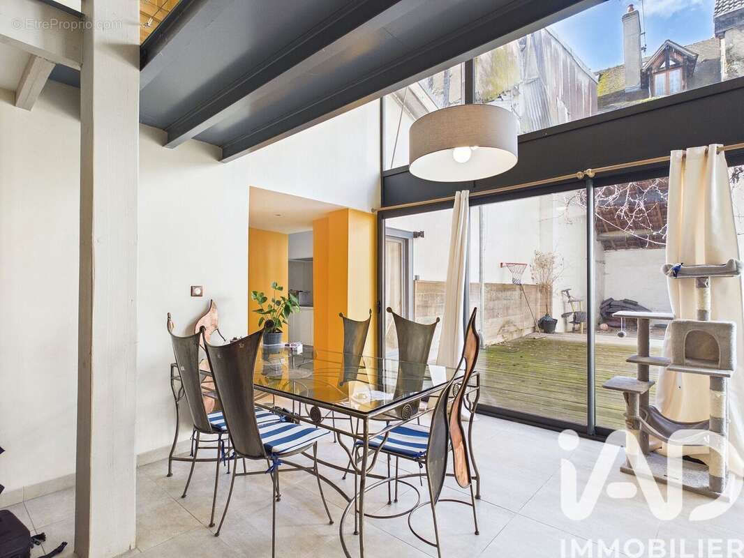 Photo 5 - Maison à TROYES