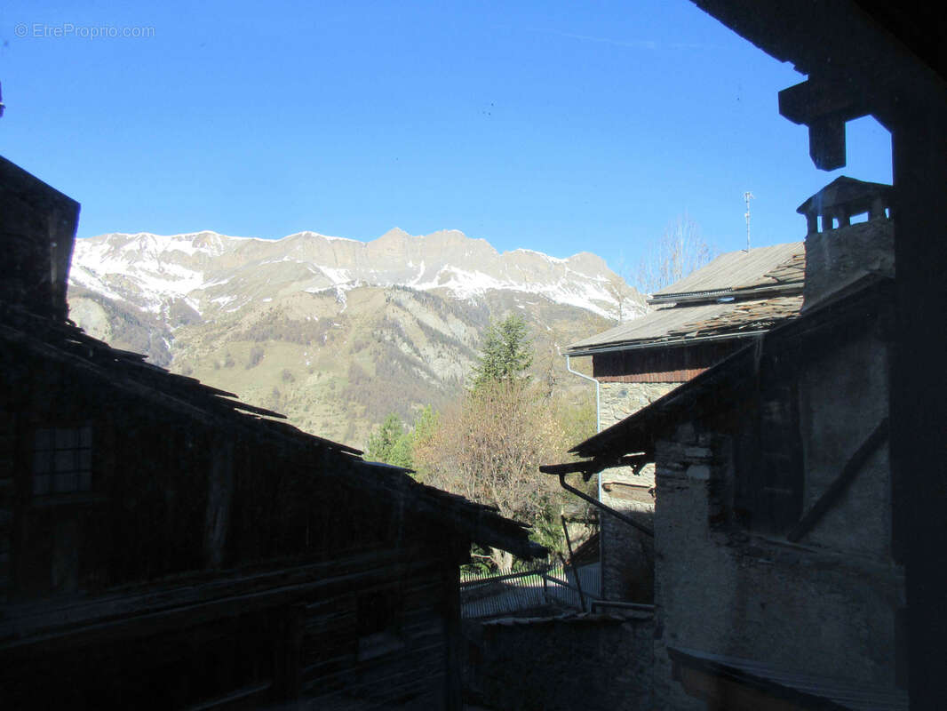 Appartement à SAINT-VERAN