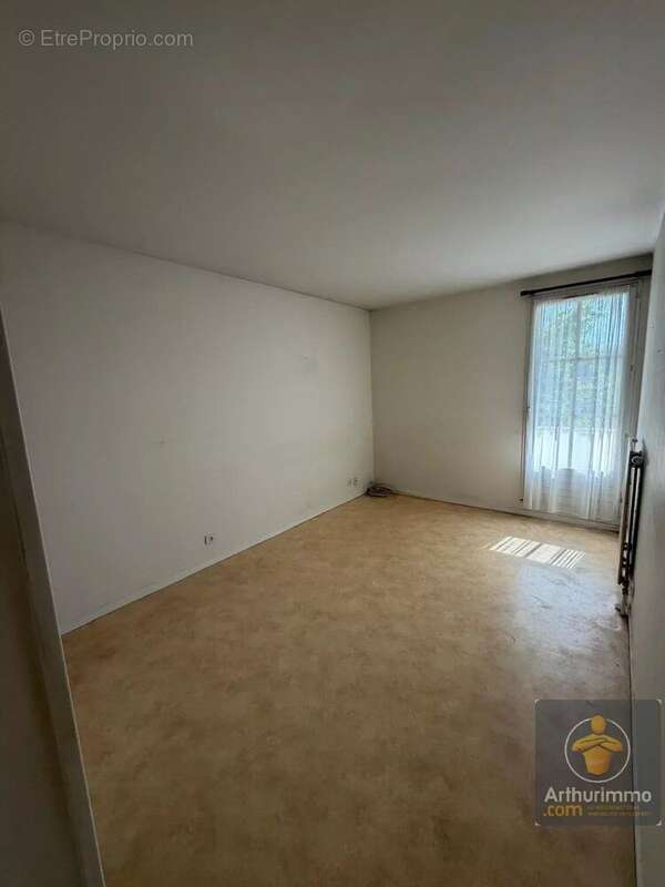 Appartement à VAIRES-SUR-MARNE