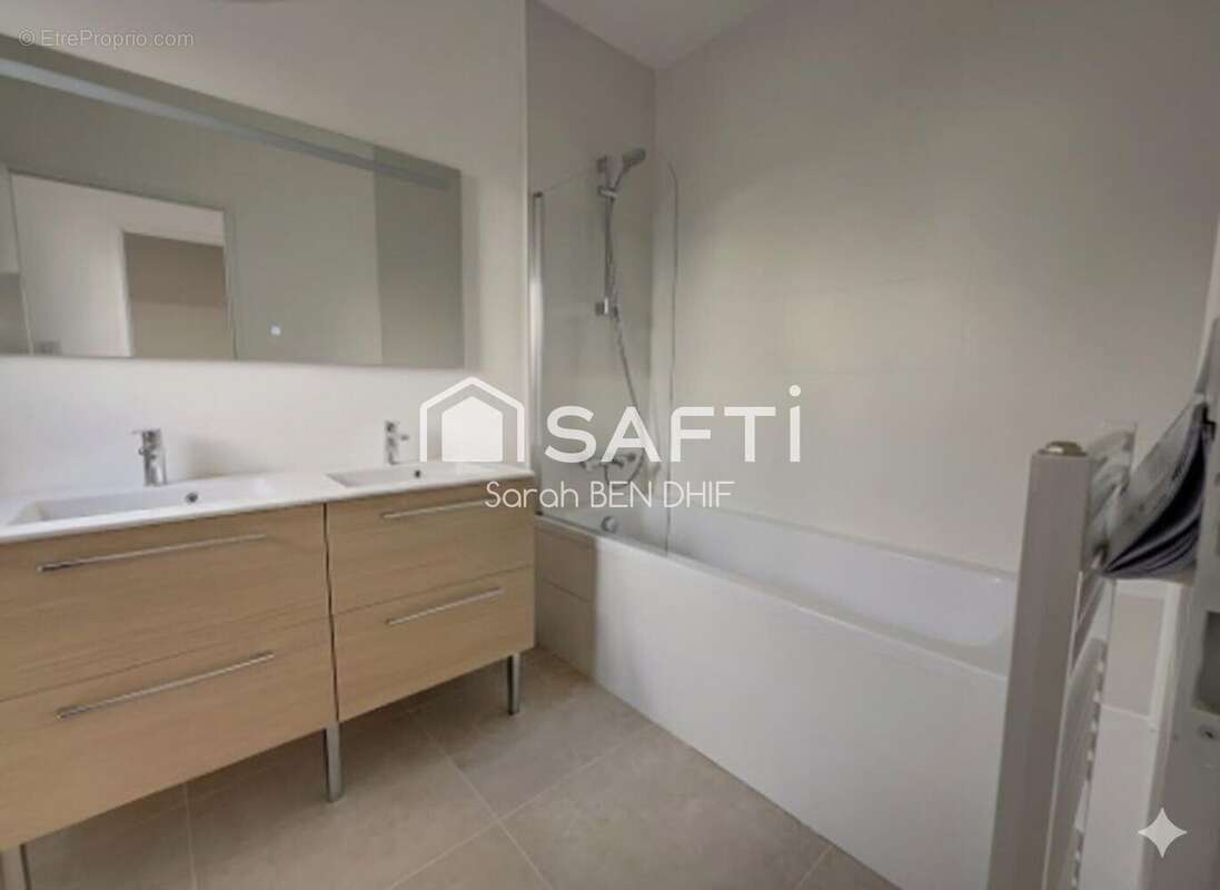 Photo 8 - Maison à VAYRES