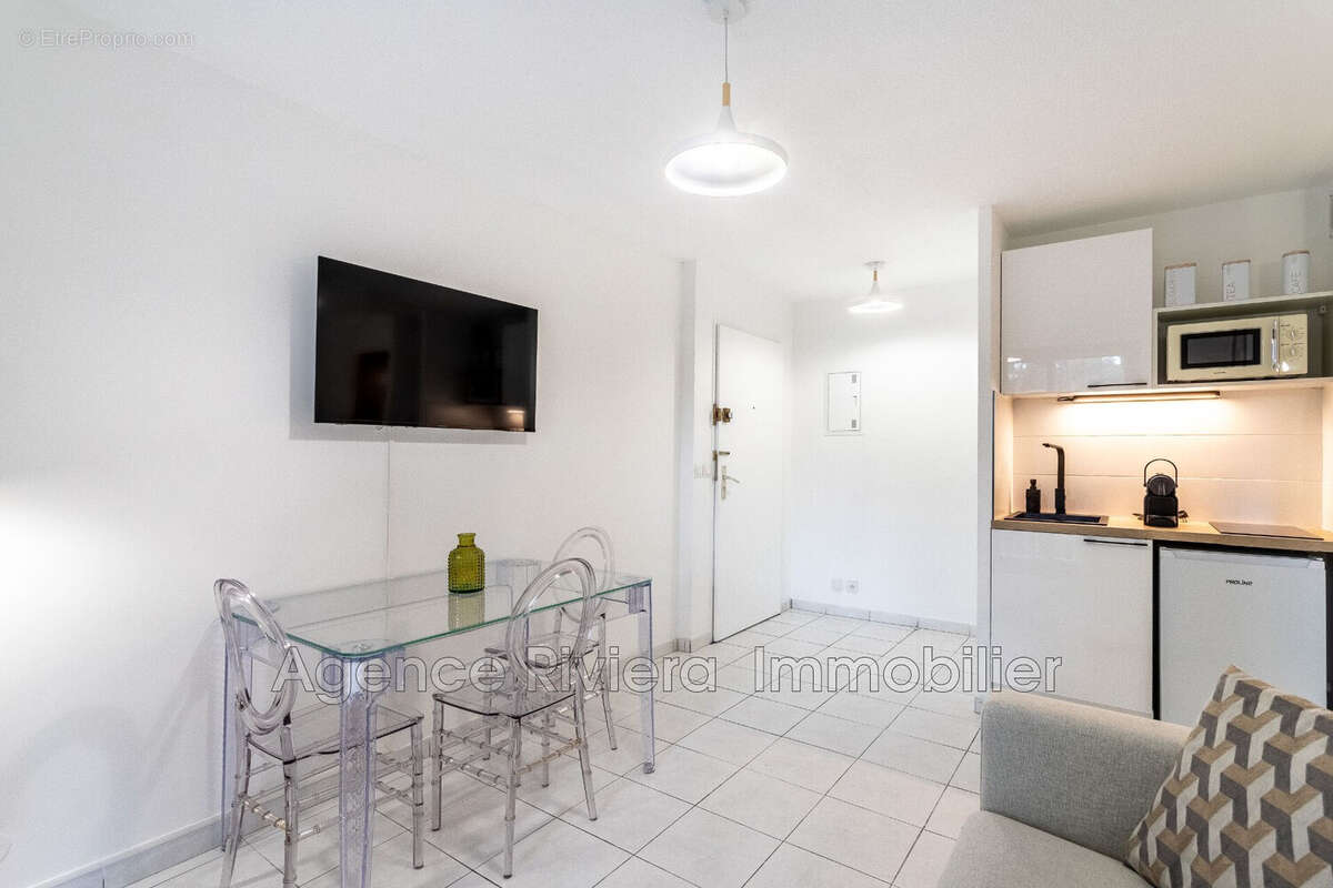 Appartement à SIX-FOURS-LES-PLAGES