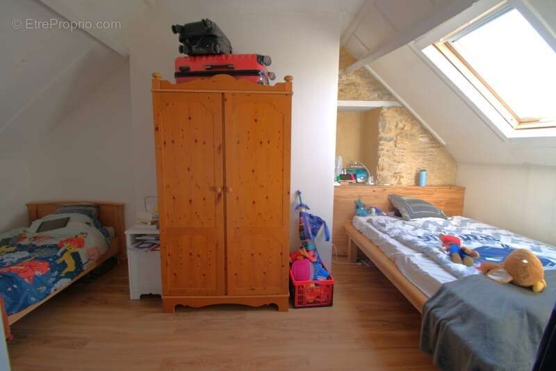 SAINT GENIES (24), vente propriété 277 m2 sur 4 ha, gîtes en activité - photo 12