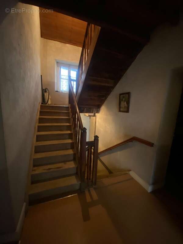 Maison en pierre 4 chambres proche de MUR DE BARREZ (12) - photo 20