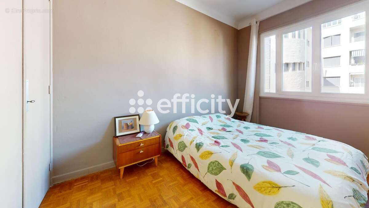 Appartement à LYON-6E
