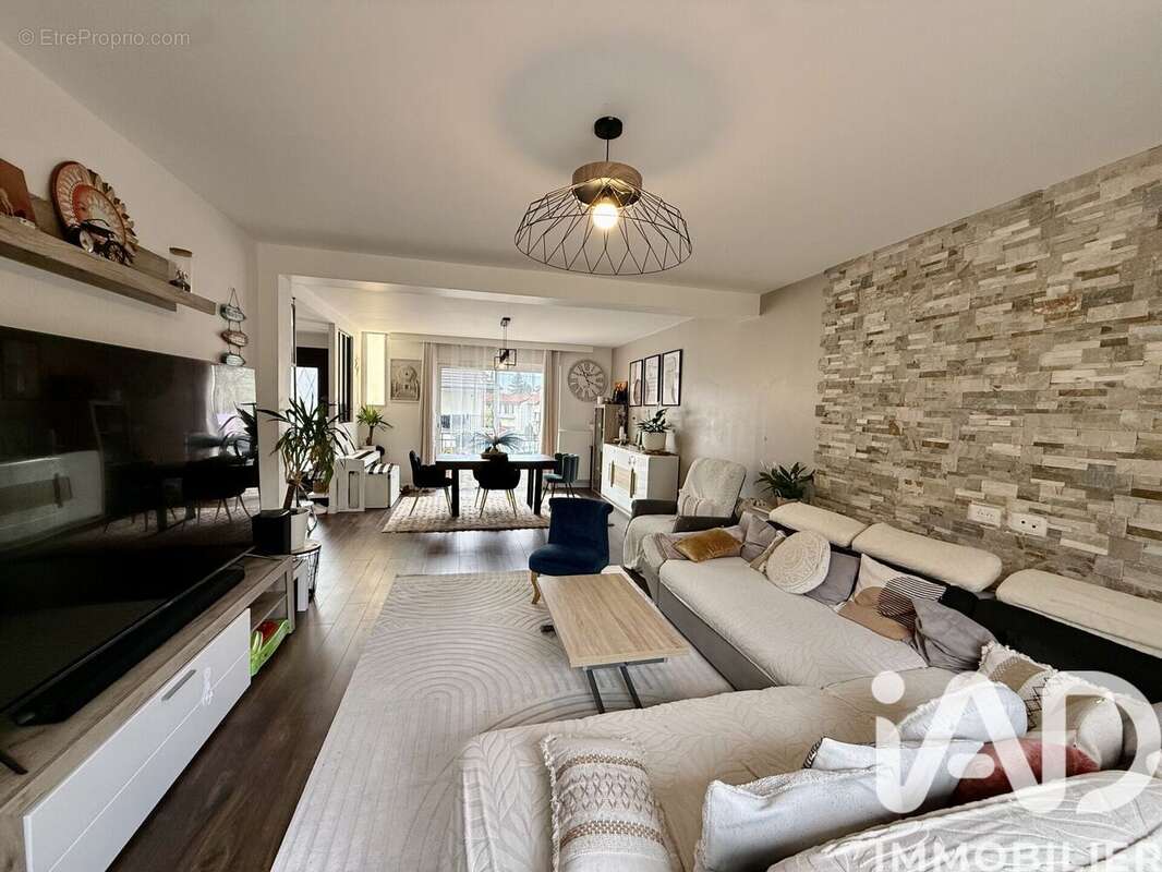 Photo 4 - Maison à CLICHY-SOUS-BOIS