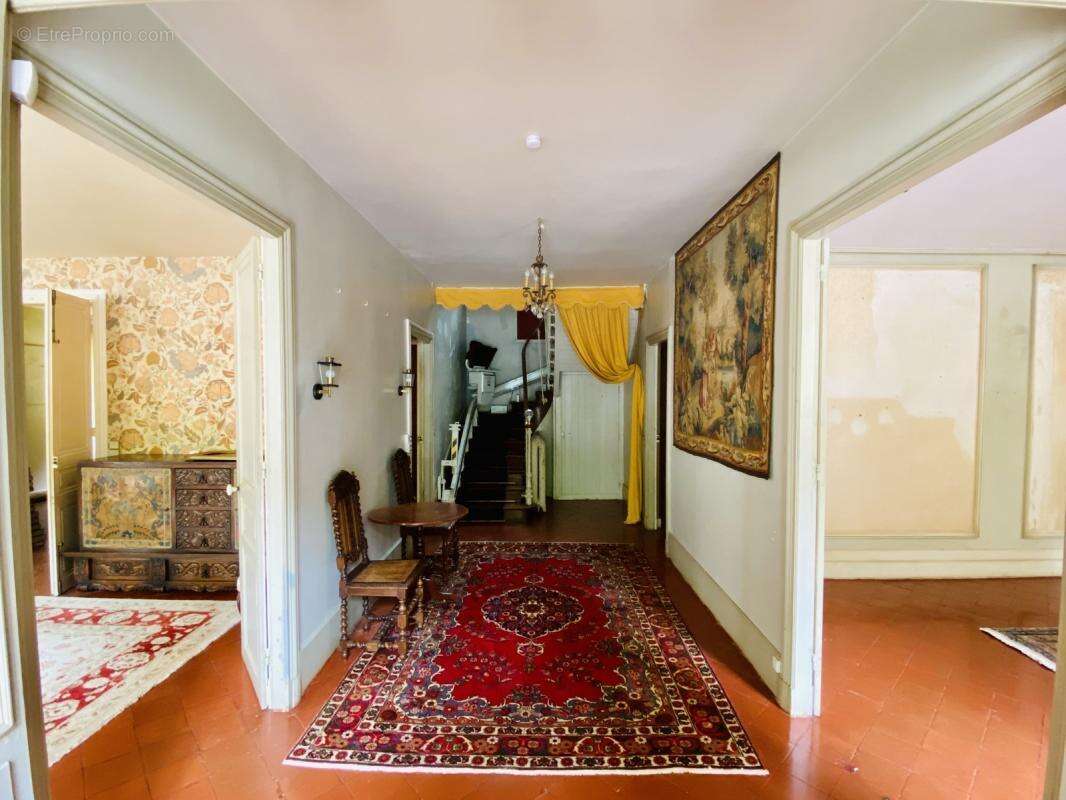 Maison à LES MARTYS