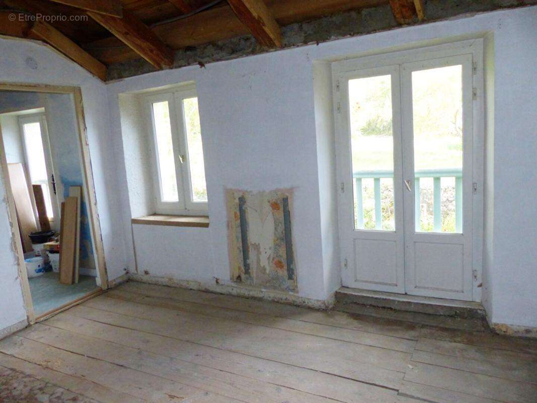 Maison Saint Hostien 11 pièce(s) 225 m2 - photo 18