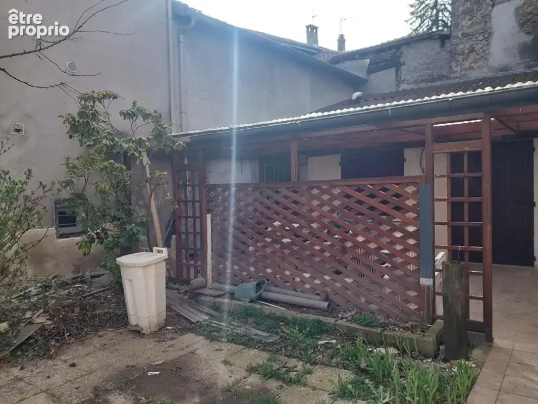 Maison Saint Etienne De Saint Geoirs 4 pièce(s) 129,69. m2 - photo 2