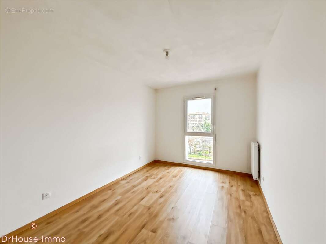 Appartement 40 m² à Merignac  - photo 28