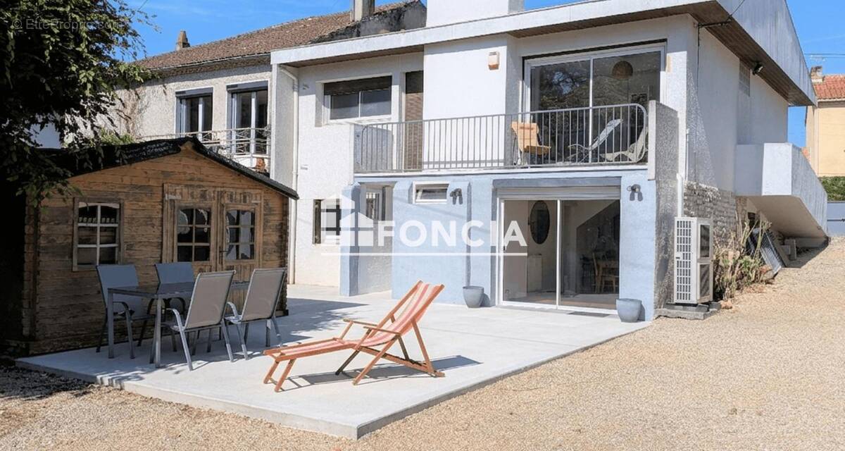 Maison à COULOUNIEIX-CHAMIERS