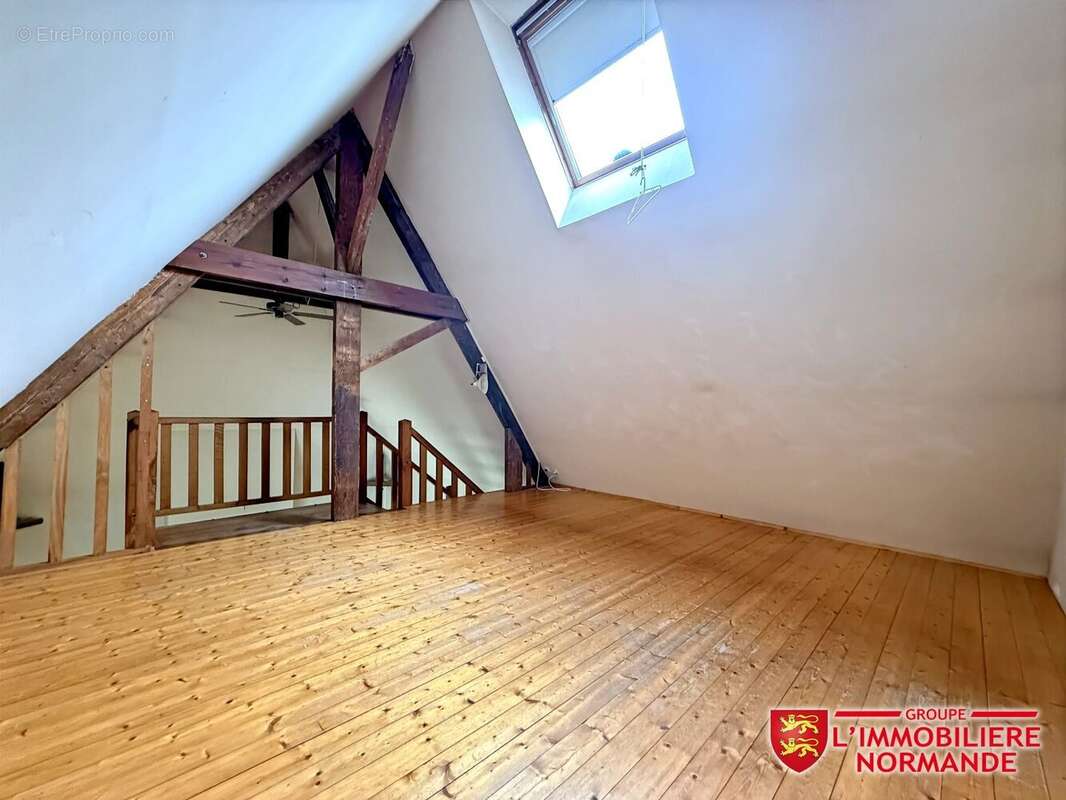 Maison à HERQUEVILLE