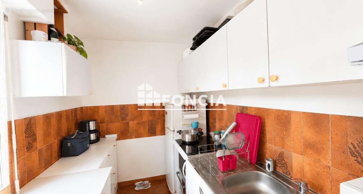 Appartement à VALLAURIS