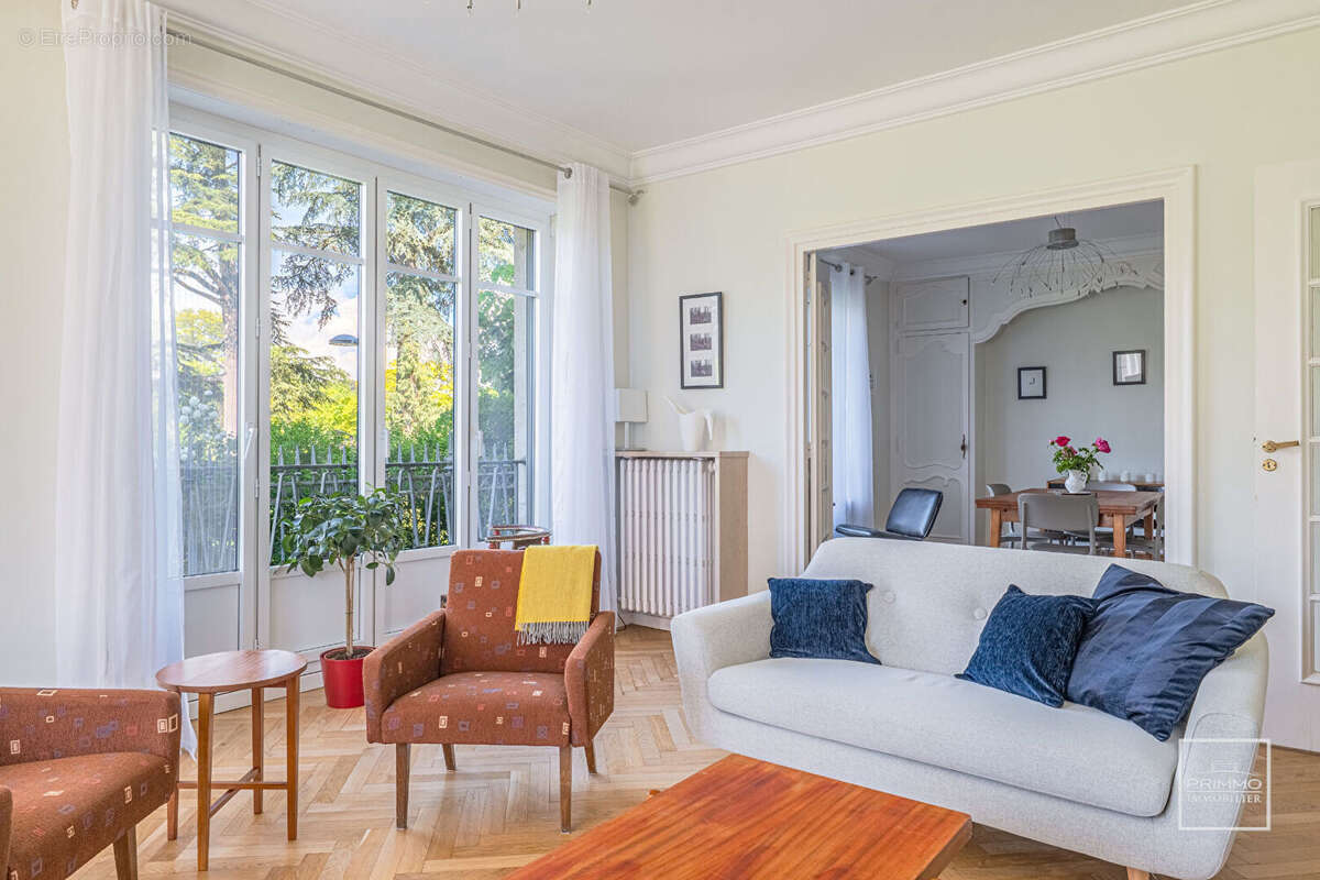 Appartement à LYON-6E