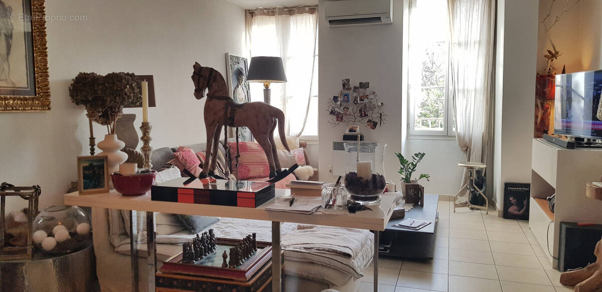 Appartement à SALON-DE-PROVENCE