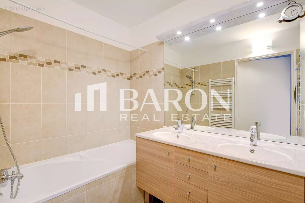 Appartement à BOULOGNE-BILLANCOURT