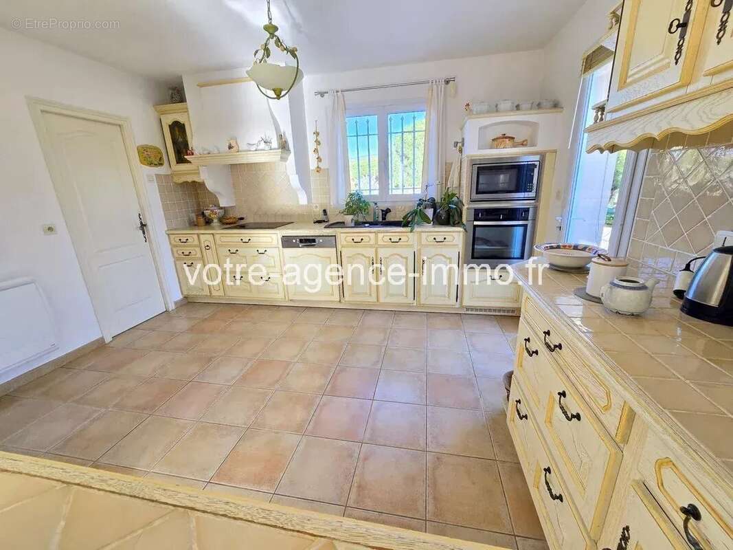 Maison à SAINT-RAPHAEL