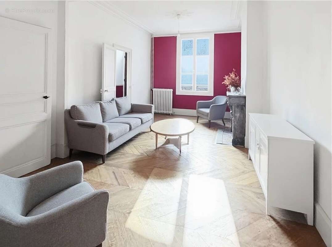 Maison à PACY-SUR-EURE