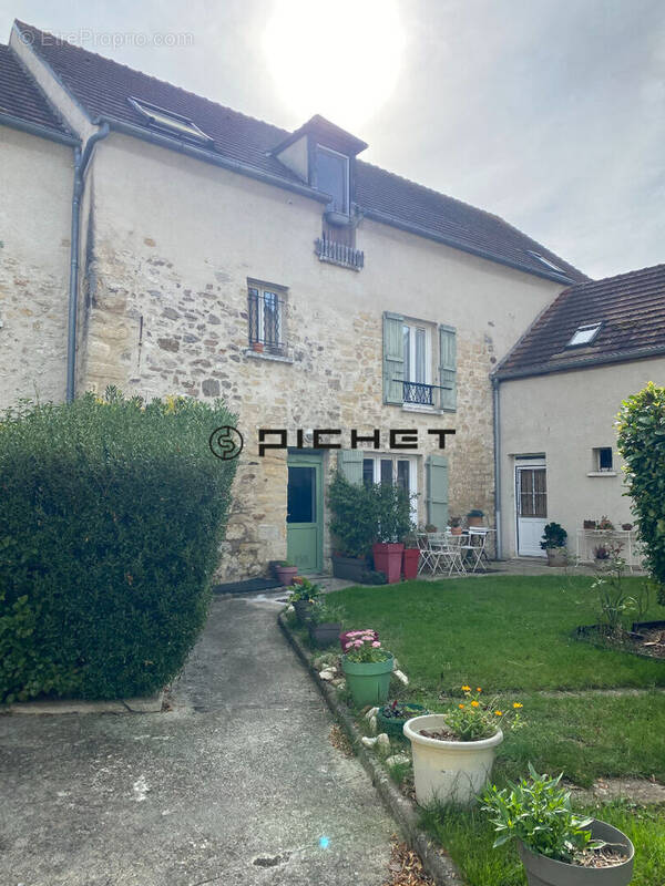 Appartement à OSNY