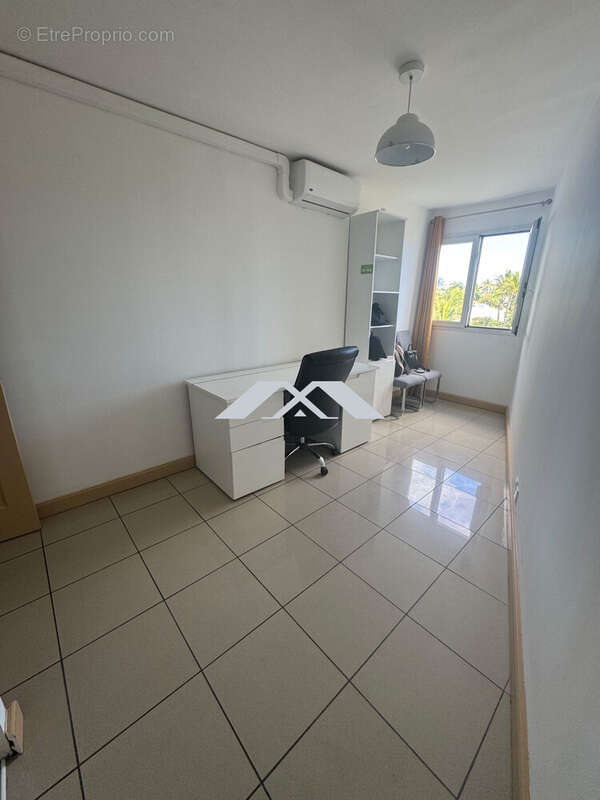 Appartement 61 m² à La Possession  - photo 7