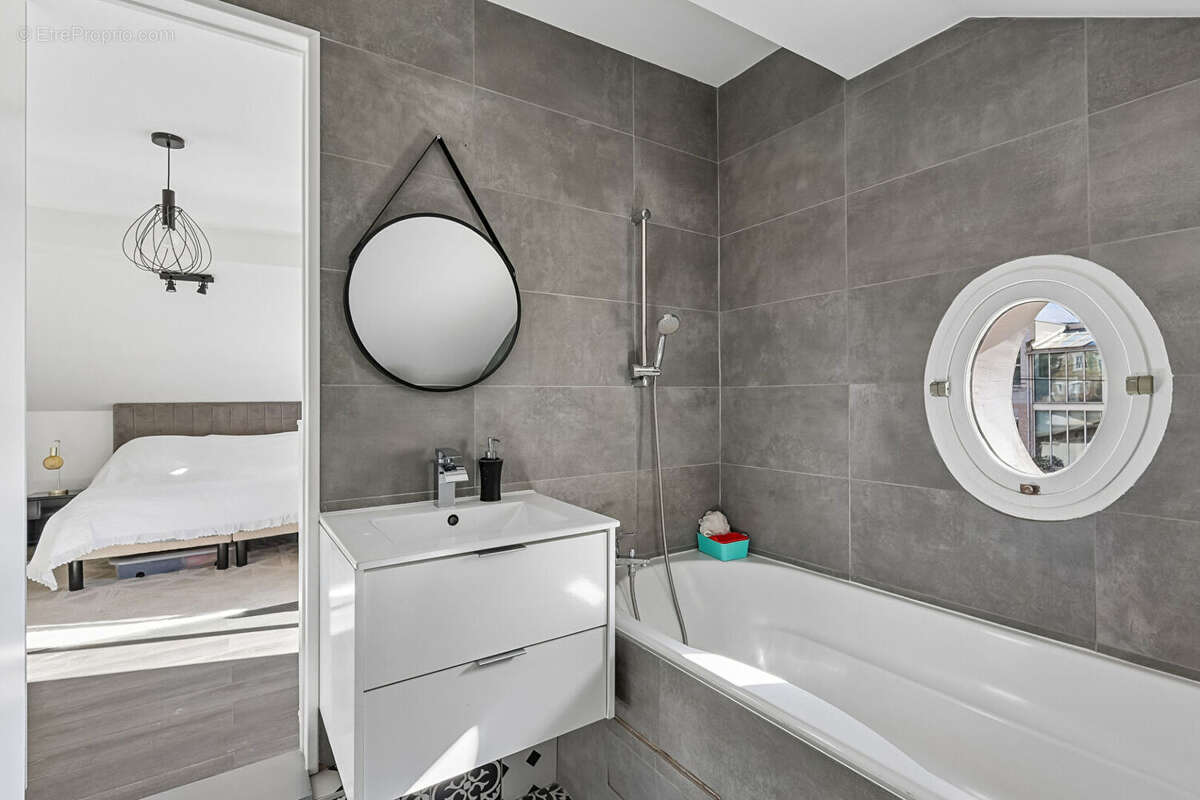 Maison à LES PAVILLONS-SOUS-BOIS