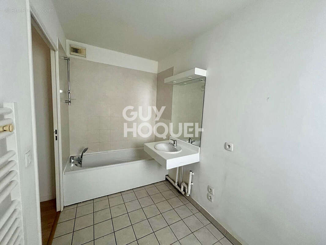 Appartement à VAULX-EN-VELIN