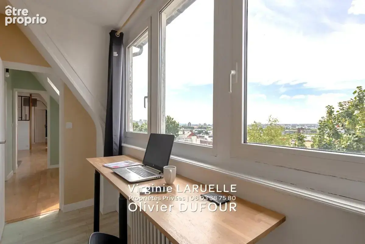 ROUEN Pasteur - Appartement 4 pièces dernier étage avec vue dégagée, cave, parking et jardin partagé - photo 7